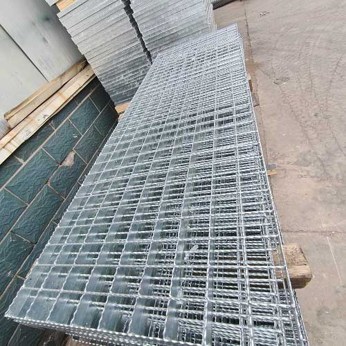 建筑材料新潮流:鍍鋅鋼格柵板加工技術(shù)的進(jìn)化