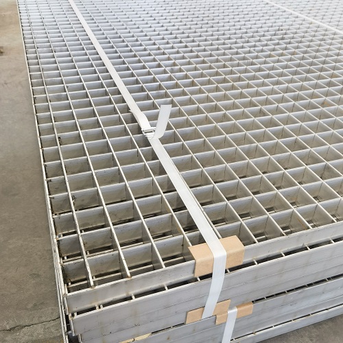 如何辨別劣質(zhì)鋼格板？看這4個細(xì)節(jié)，避免安全隱患