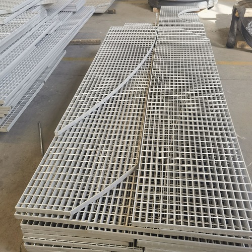 如何辨別劣質(zhì)鋼格板？看這4個(gè)細(xì)節(jié)，避免安全隱患！