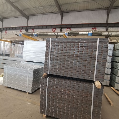 加油站鋼格柵：防爆、防靜電的安全解決方案