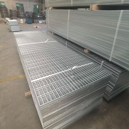 不同安裝方式如何影響鋼格柵選購(gòu)？一文說(shuō)清