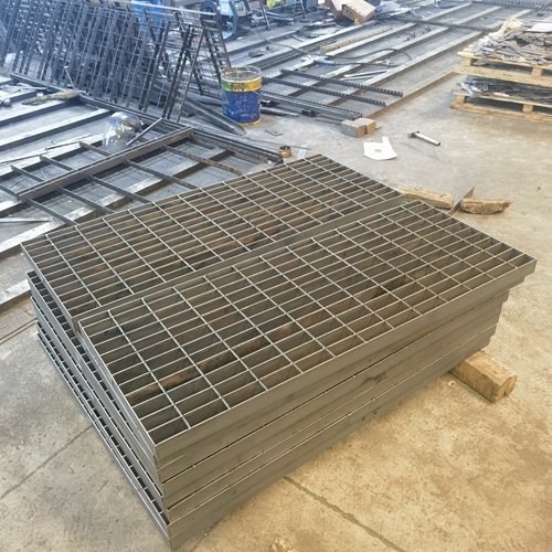 不同場景下鋼格板選型指南，照著買不踩雷