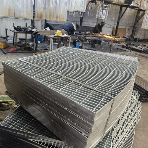 鋼格柵板市場(chǎng)格局正在發(fā)生變化，這些信號(hào)要關(guān)注